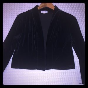 Calvin Klein black velvet buttonless jacket/shrug